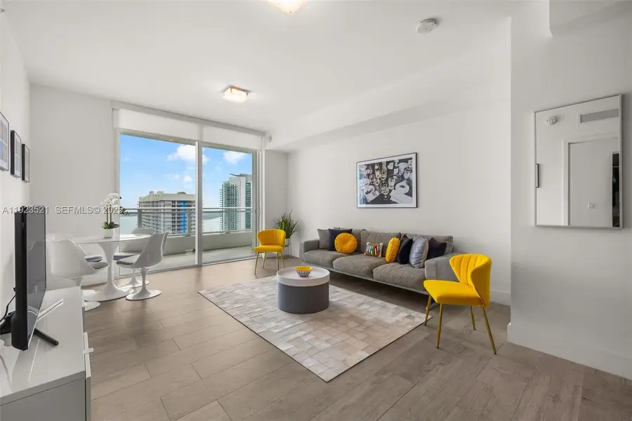 1080 Brickell Ave #3602, Miami, FL 33131 - Image #3