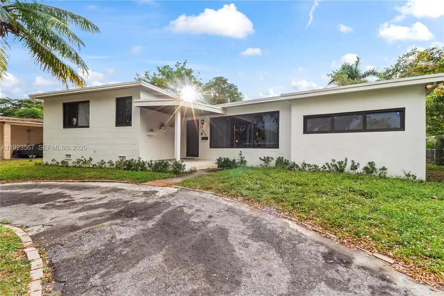 12424 NE 1st Ave, North Miami, FL 33161 - Image #2