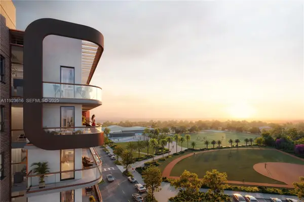 218 SE 7th St #612A, Hallandale Beach, FL 33009