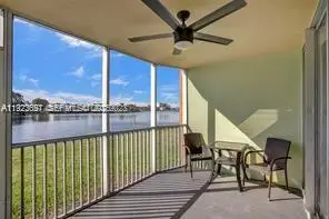 1750 NE 191st St #125-4, Miami, FL 33179