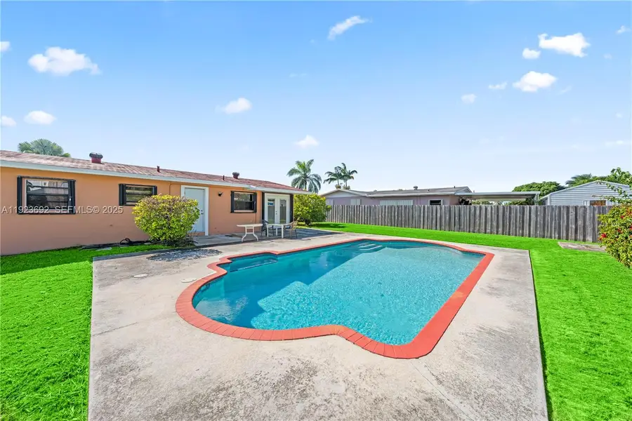 14731 SW 285th St, Homestead, FL 33033 - Image #2