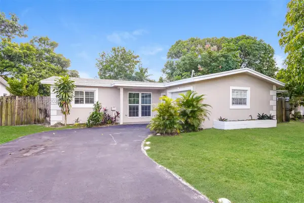 5900 NW 15th St, Sunrise, FL 33313