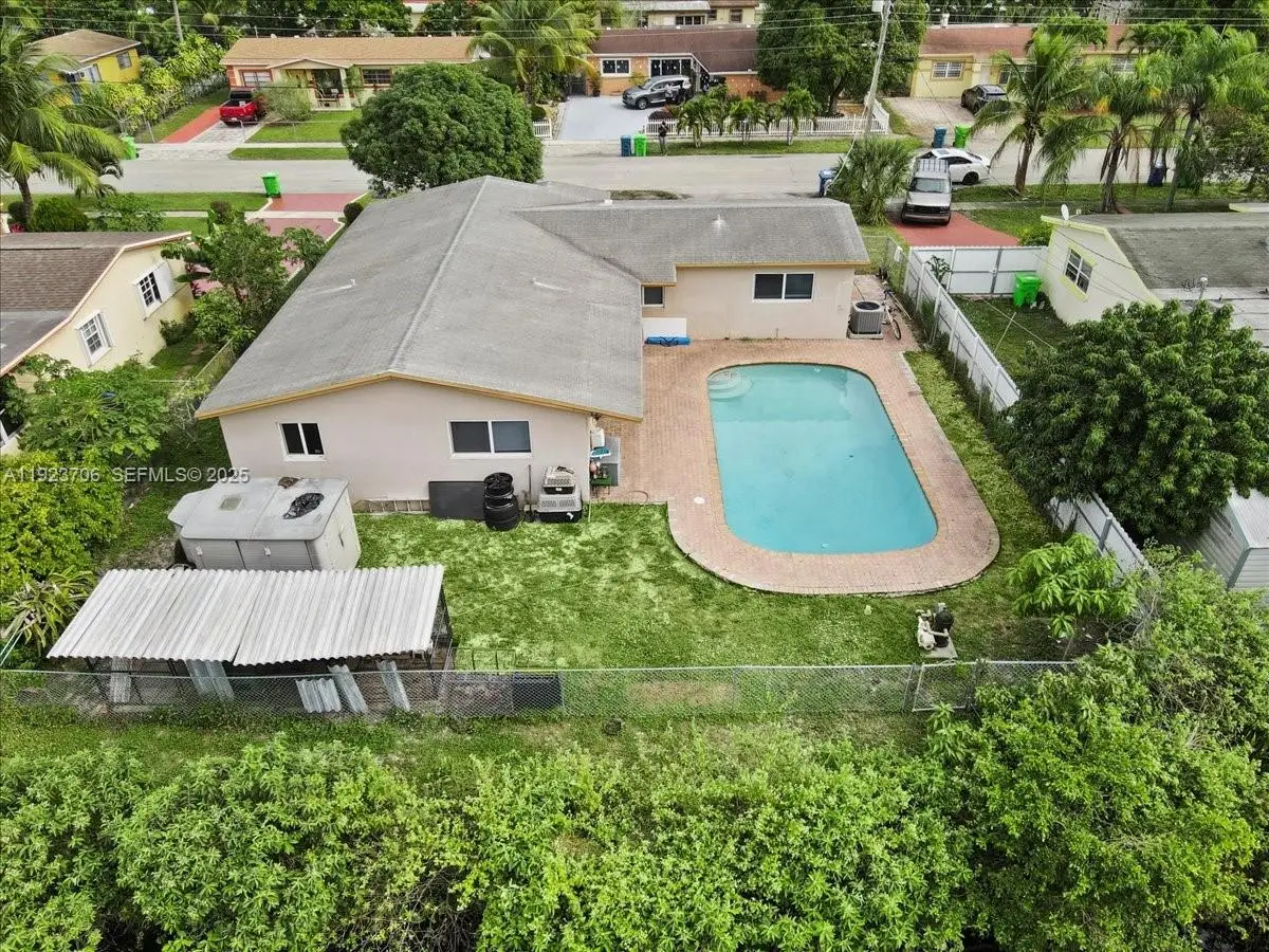 1541 NW 63rd Ave, Sunrise, FL 33313 - Image #1