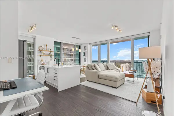 1111 SW 1st Ave #2614-N, Miami, FL 33130