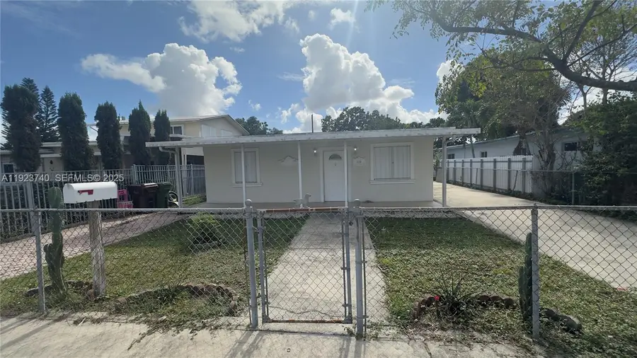 580 E 47th St, Hialeah, FL 33013 - Image #3