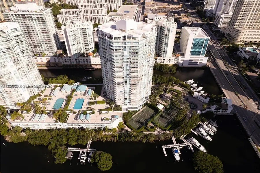16400 Collins Ave #942, Sunny Isles Beach, FL 33160 - Image #2