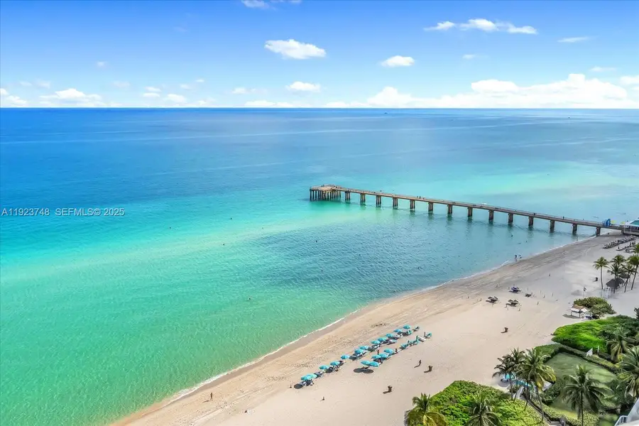 16901 Collins Ave #1802, Sunny Isles Beach, FL 33160 - Image #2