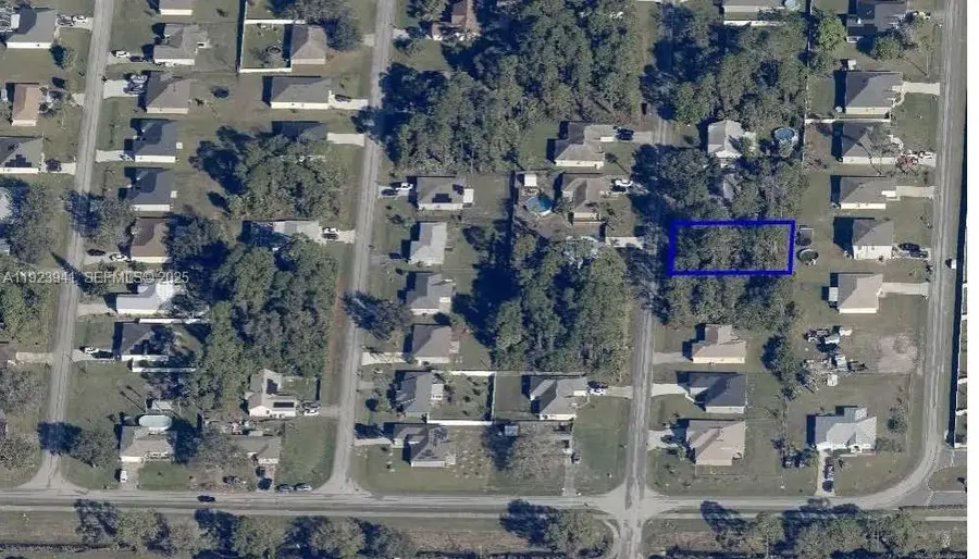 133 Hillcock Ave Nw, Palm Bay, FL 32907 - Image #2
