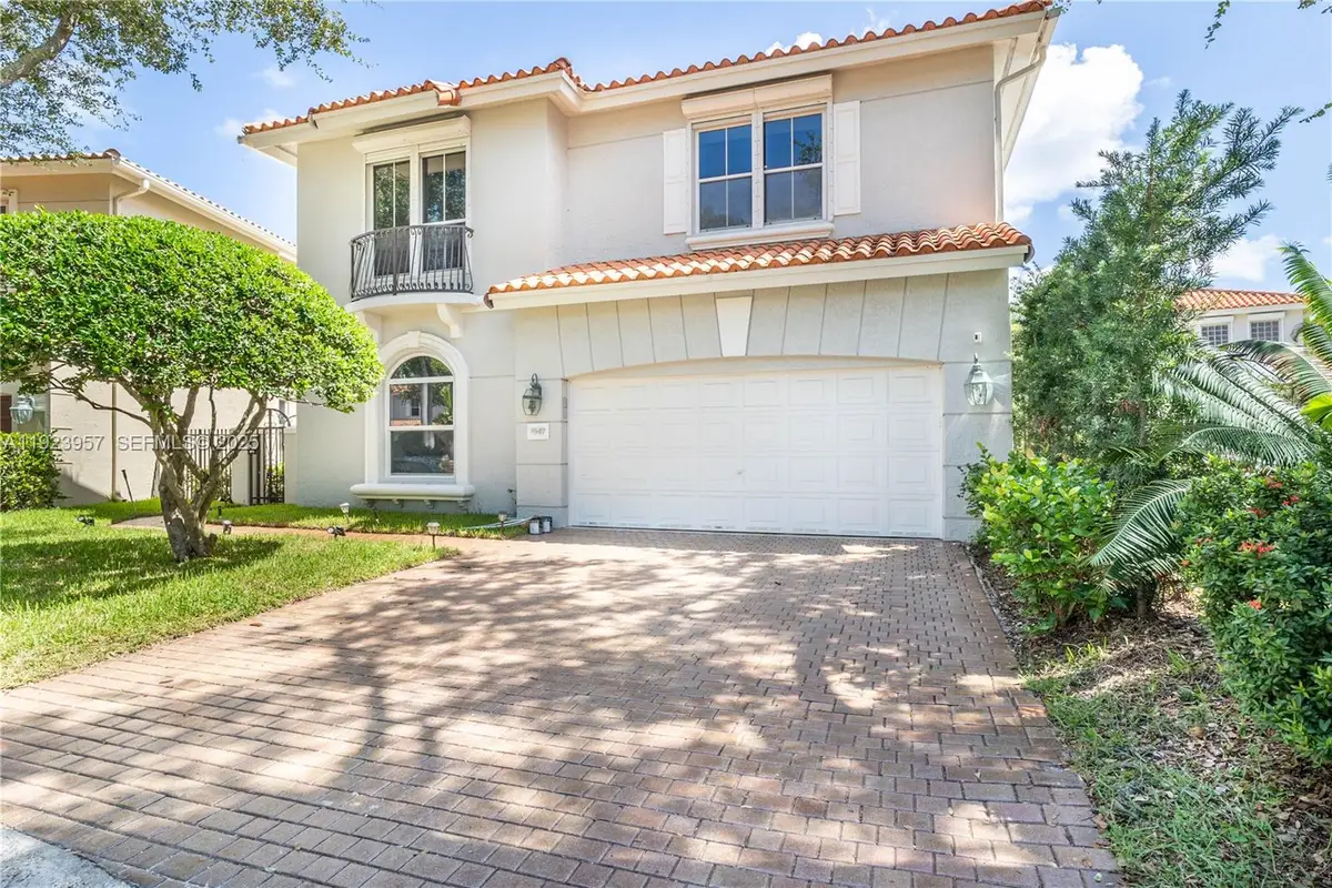 1547 Mariner Way, Hollywood, FL 33019 - Image #1