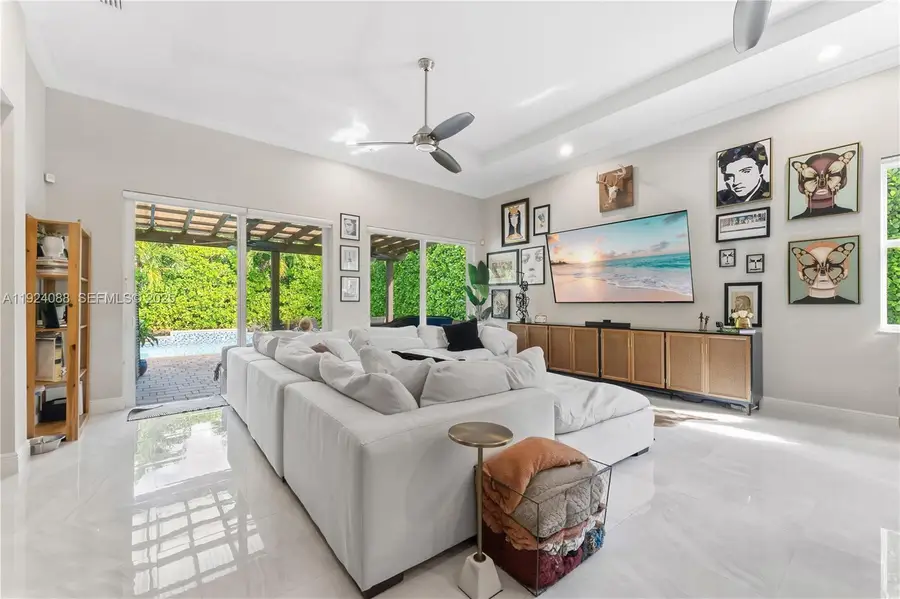 14929 SW 176th Ter, Miami, FL 33187 - Image #3