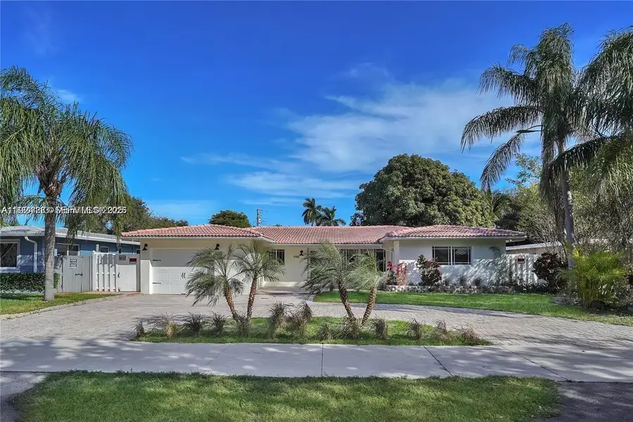 948 NE 26th Ave, Pompano Beach, FL 33062 - Image #2