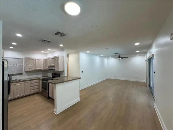 2731 N 72nd Way, Hollywood, FL 33024