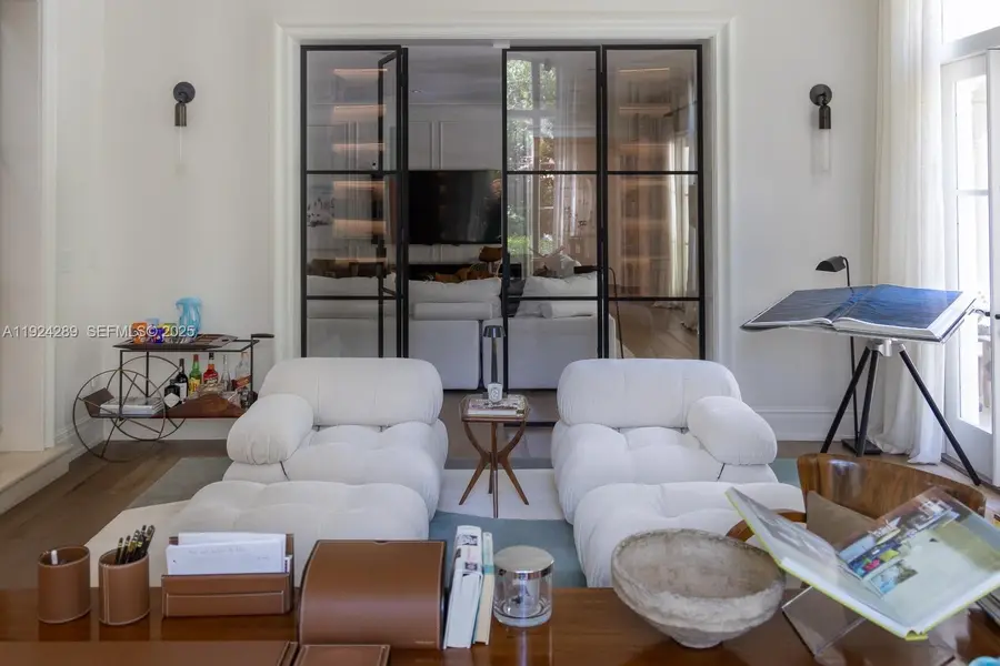 155 San Souci Dr, Coral Gables, FL 33133 - Image #3