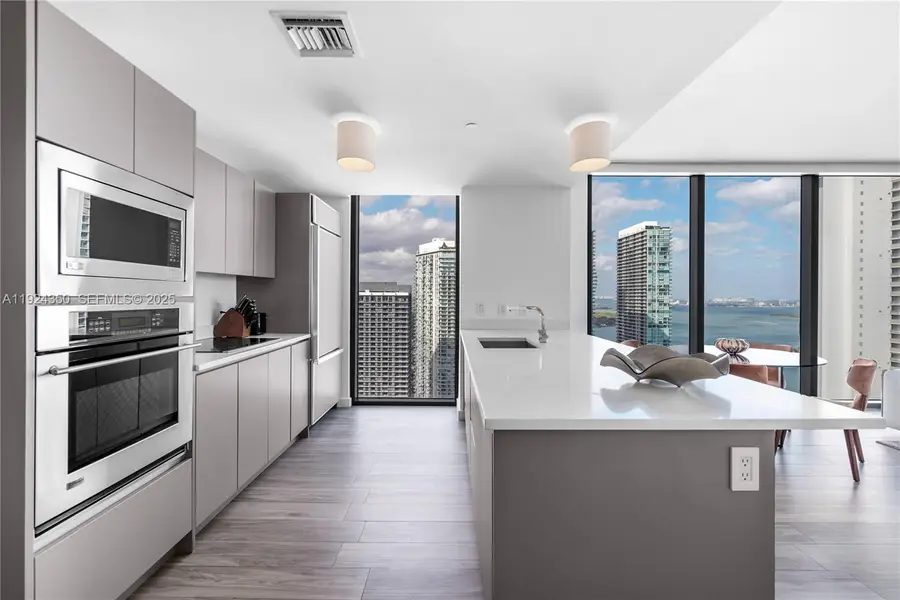 460 NE 28th St #3601, Miami, FL 33137 - Image #2