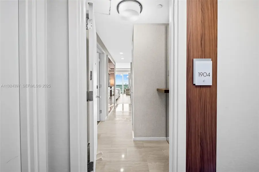 551 N Fort Lauderdale Beach Blvd #R1904, Fort Lauderdale, FL 33304 - Image #2