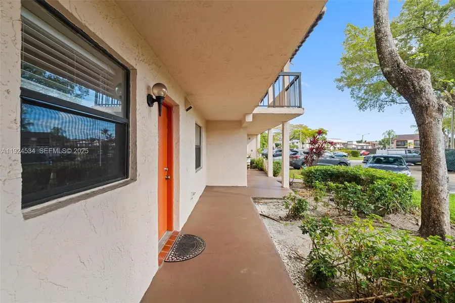 821 NE 207th Ln #102-1, Miami, FL 33179 - Image #3