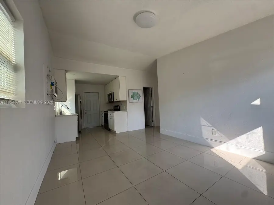 2507 NW 4th Ct, Pompano Beach, FL 33069 - Image #3