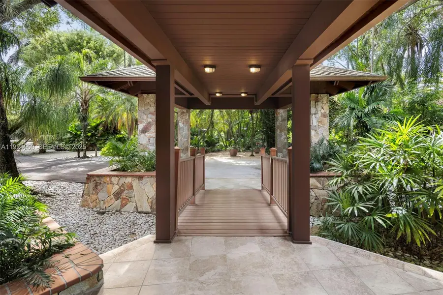 21675 SW 232nd St, Miami, FL 33170 - Image #2