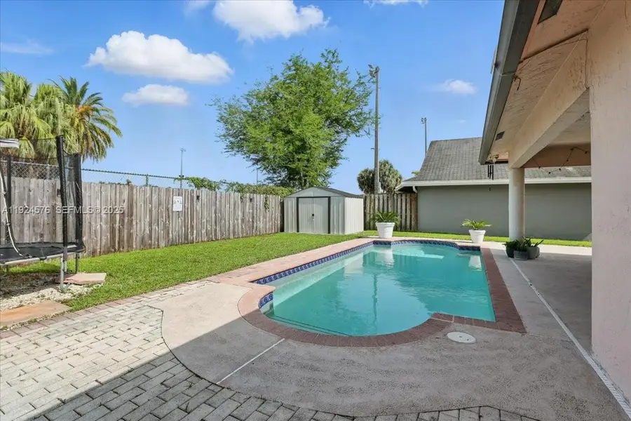 5874 SW 97th Ter, Cooper City, FL 33328 - Image #3