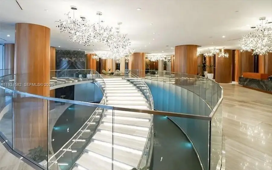 488 NE 18th St #1806, Miami, FL 33132 - Image #3