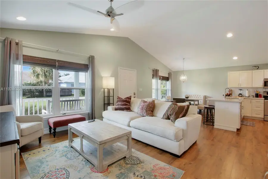 9155 SE Athena St, Hobe Sound, FL 33455 - Image #3