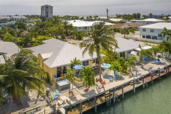 461 & 471 3rd St, Key Colony, FL 33051