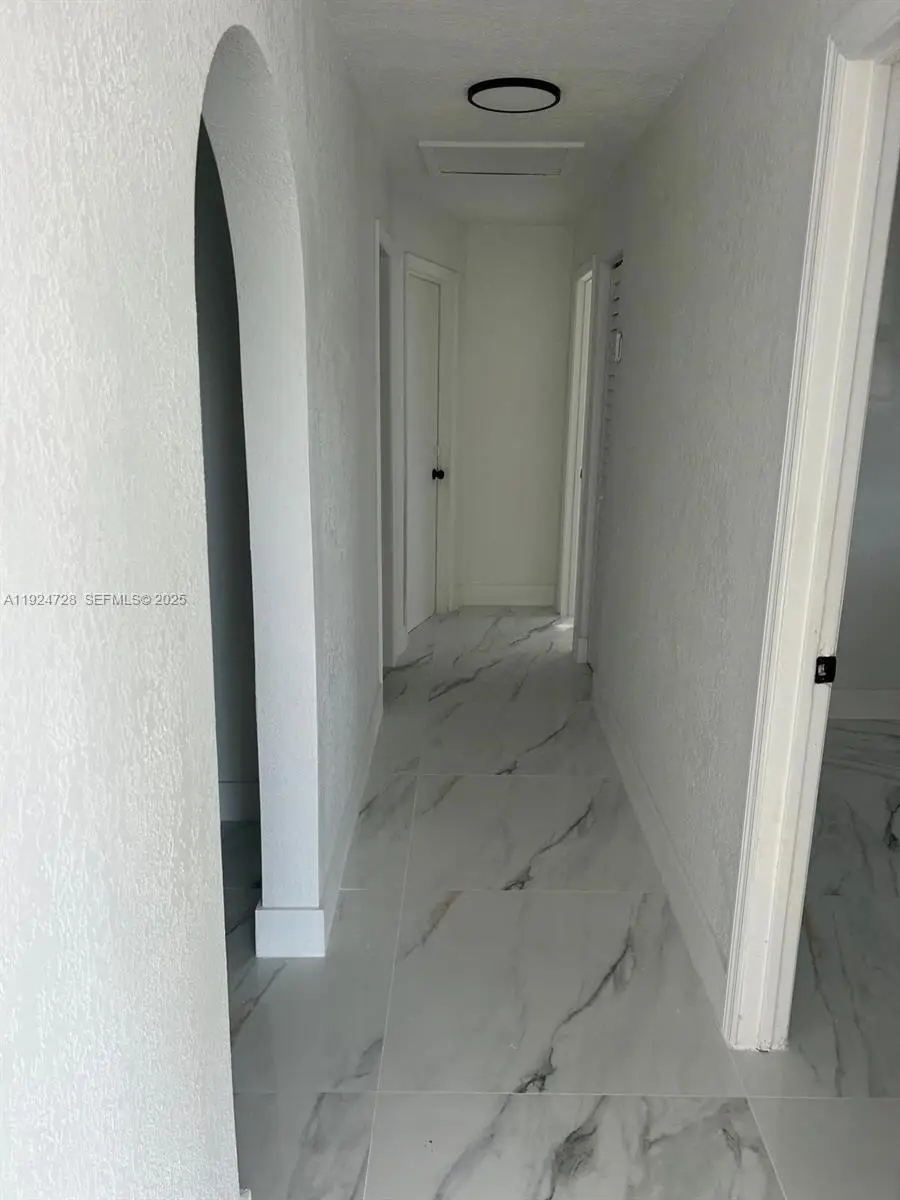 4215 NW 197th St, Miami Gardens, FL 33055 - Image #3