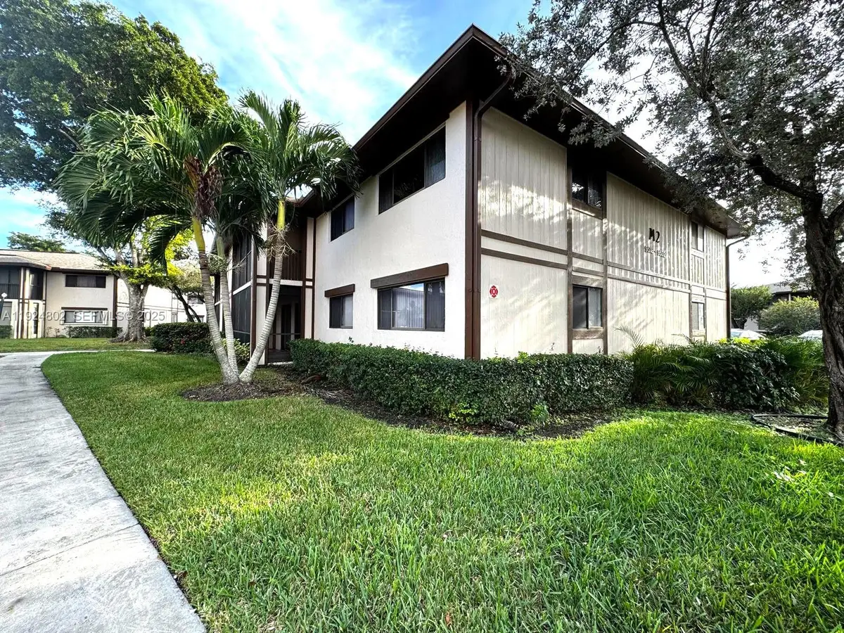 9530 N Belfort Cir #108, Tamarac, FL 33321 - Image #1