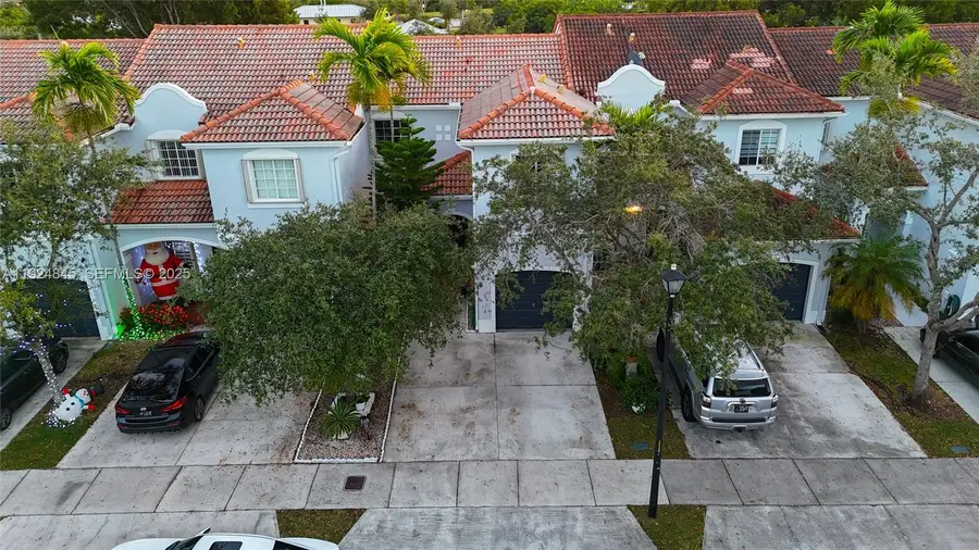 14738 SW 9th Ln, Miami, FL 33194 - Image #3