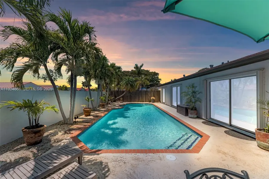 10020 SW 145th Pl, Miami, FL 33186 - Image #3