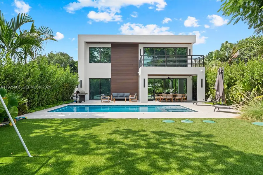 2410 NE 184st, North Miami Beach, FL 33160 - Image #2