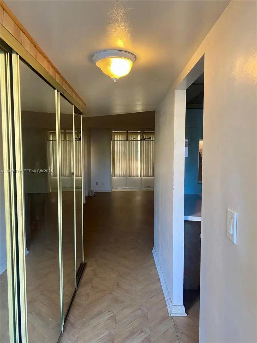 9261 Sunrise Lakes Blvd #103, Sunrise, FL 33322 - Image #3