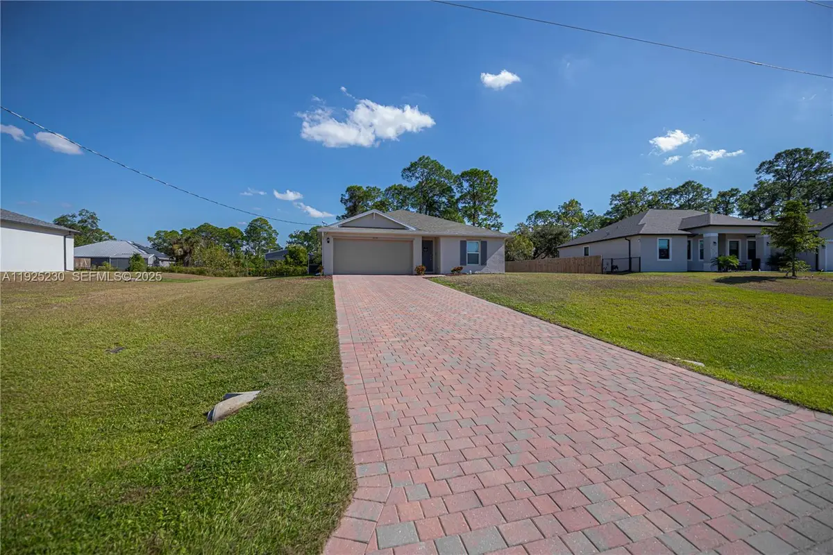 6058 S Moss Circle, Port Labelle, FL 33935 - Image #1