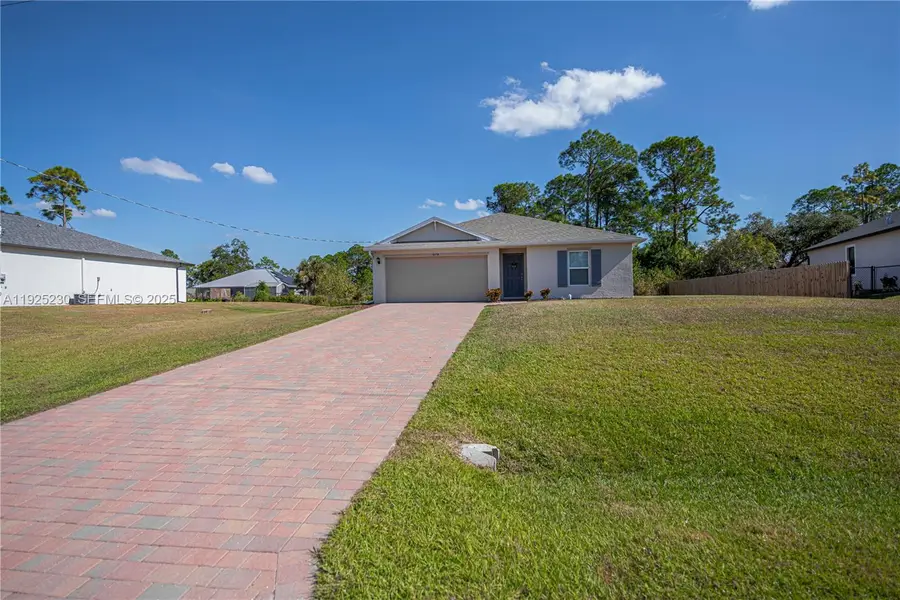 6058 S Moss Circle, Port Labelle, FL 33935 - Image #2