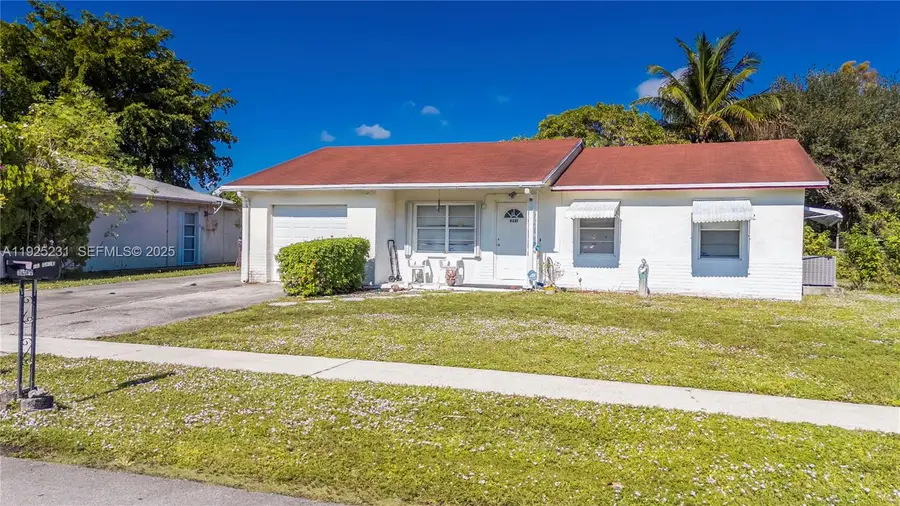 8221 SW 10th St, North Lauderdale, FL 33068 - Image #3