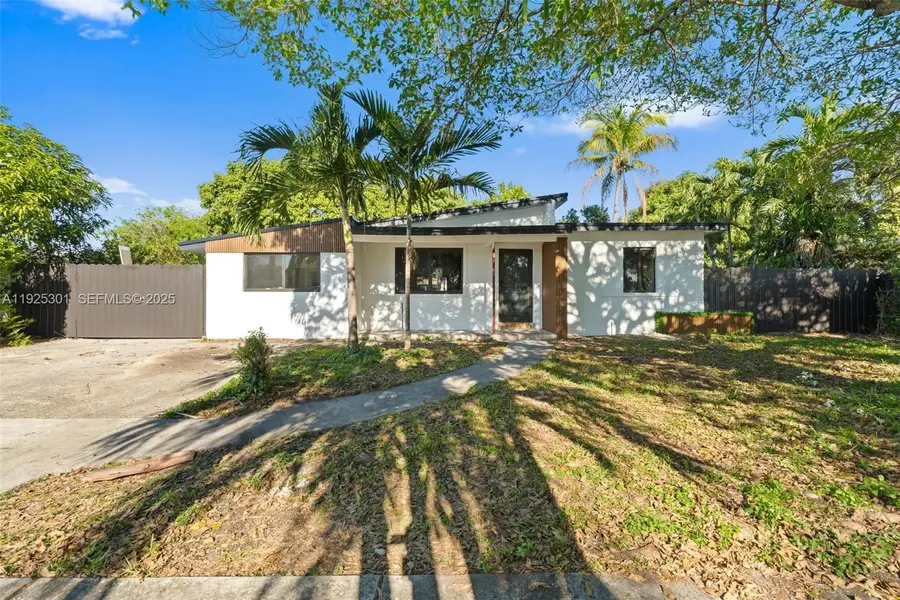 3 Ronald Rd, West Park, FL 33023 - Image #3