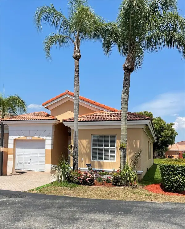 16299 SW 103rd St, Miami, FL 33196