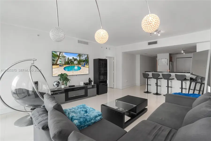 244 Biscayne Blvd #2306, Miami, FL 33132 - Image #3