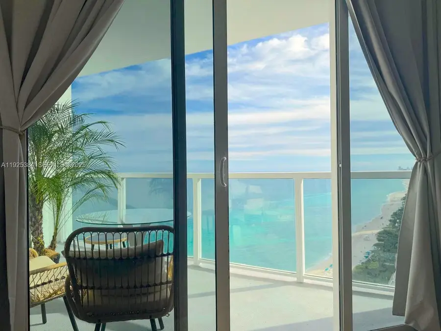 16699 Collins Ave #2701, Sunny Isles Beach, FL 33160 - Image #3