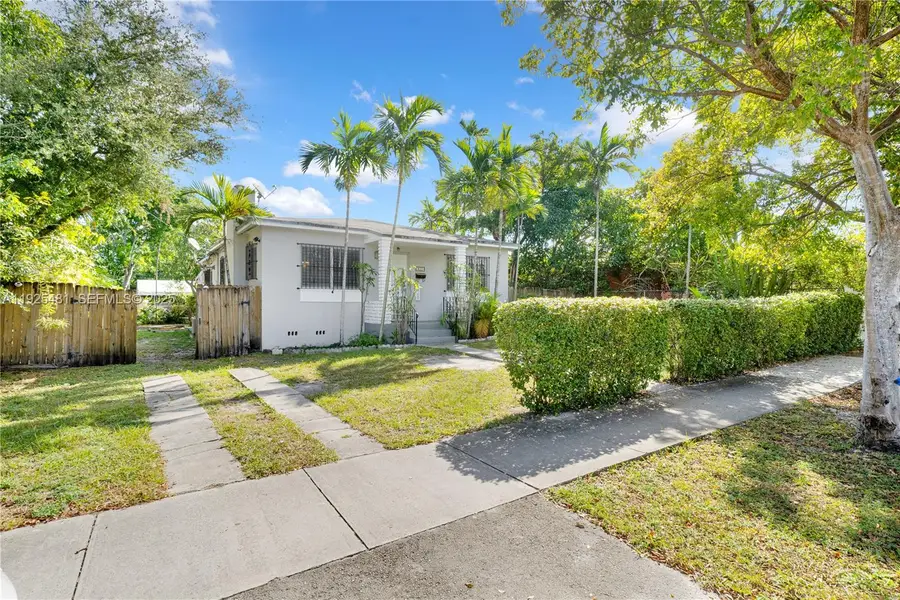 411 NW 53rd Ave, Miami, FL 33126 - Image #2