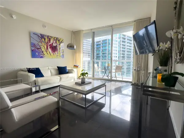 485 Brickell Ave #3307, Miami, FL 33131