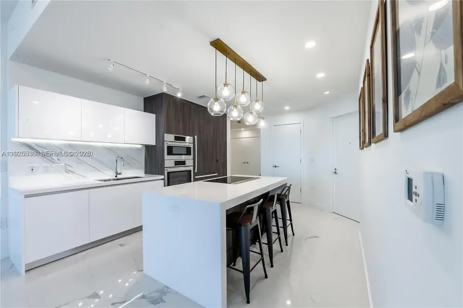 851 NE 1st Ave #3308, Miami, FL 33132 - Image #3