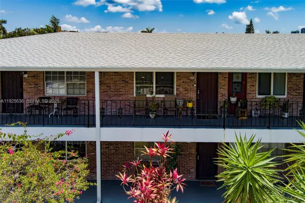 1050 Atlantic Shores Blvd #210, Hallandale Beach, FL 33009