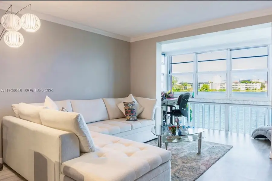 18555 NE 14th Ave #619, Miami, FL 33179 - Image #3