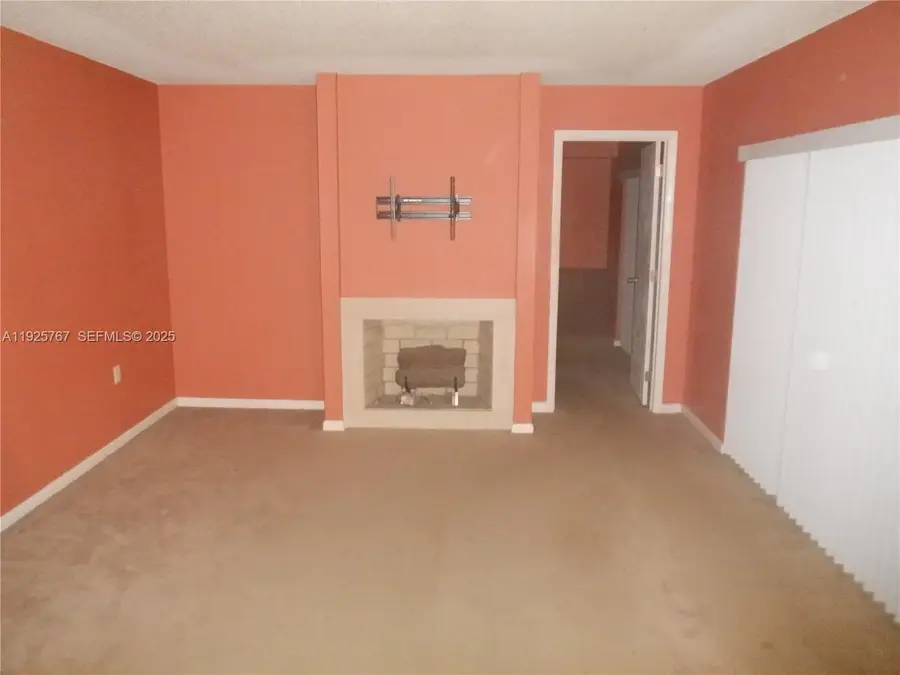 211 2nd Ln, Palm Beach Gardens, FL 33418 - #2