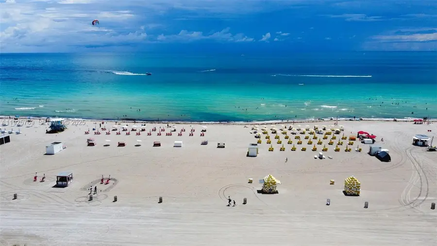 1621 Collins Ave #906, Miami Beach, FL 33139 - Image #3