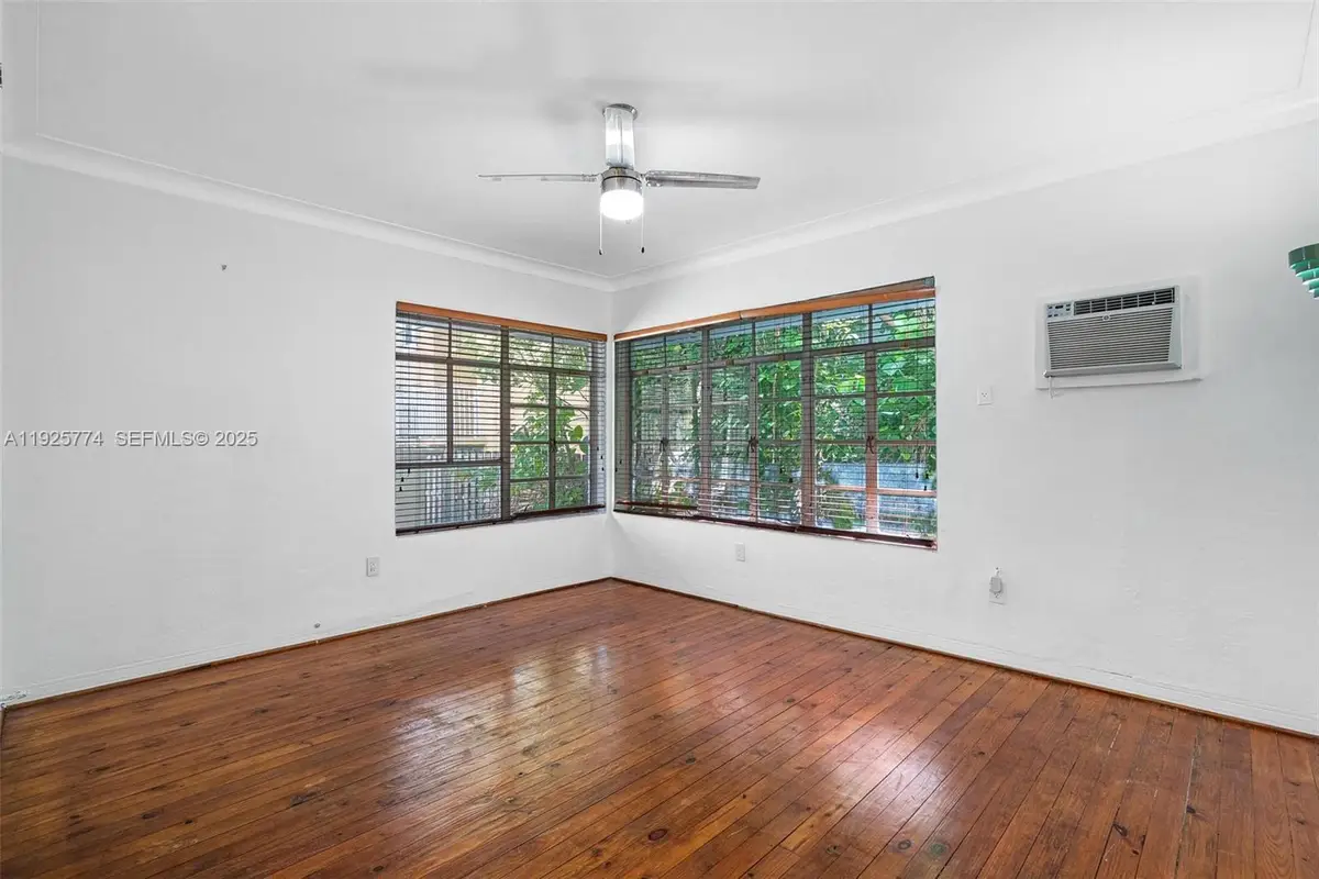 1611 Euclid Ave #8, Miami Beach, FL 33139 - Image #1