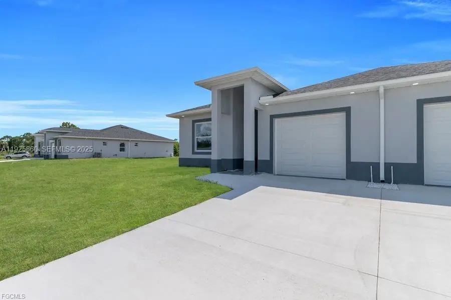 4648/4650 Leonard Blvd S, Lehigh Acres, FL 33973 - #3