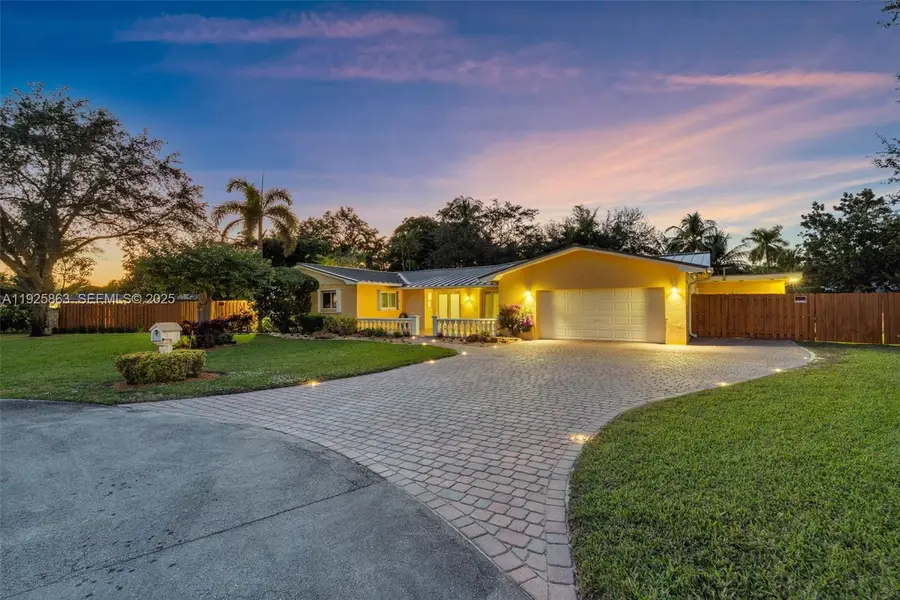 12920 SW 108th Place, Miami, FL 33176 - Image #2