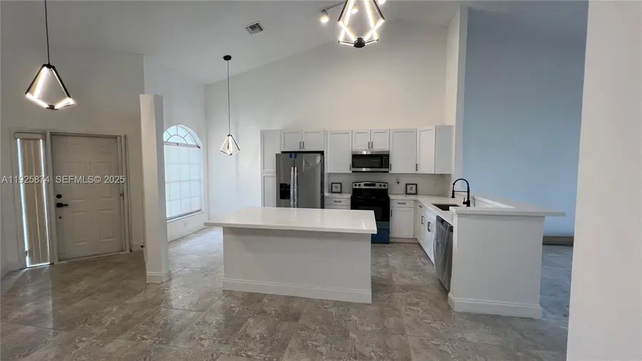 2615 Spiceberry Ln, Boynton Beach, FL 33436 - Image #2